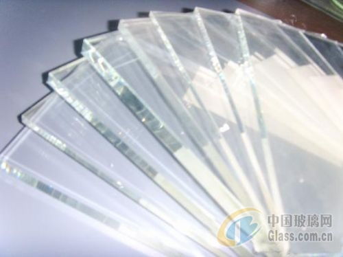 青島中魯精工玻璃 專業(yè)提供超白玻璃、冷柜玻璃與夾膠玻璃解決方案