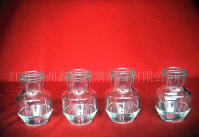 傳統(tǒng)工藝與現(xiàn)代設計的融合 燕窩玻璃瓶、禮品瓶、沙司瓶與石材的藝術呈現(xiàn)